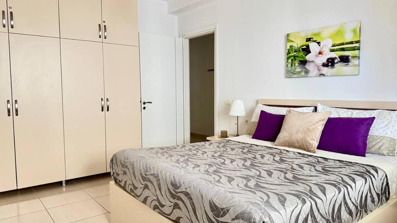 Apartment White Coast *