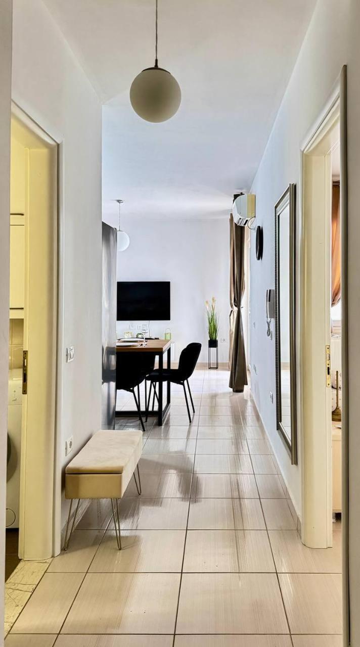 White Coast Apartment Sarandë