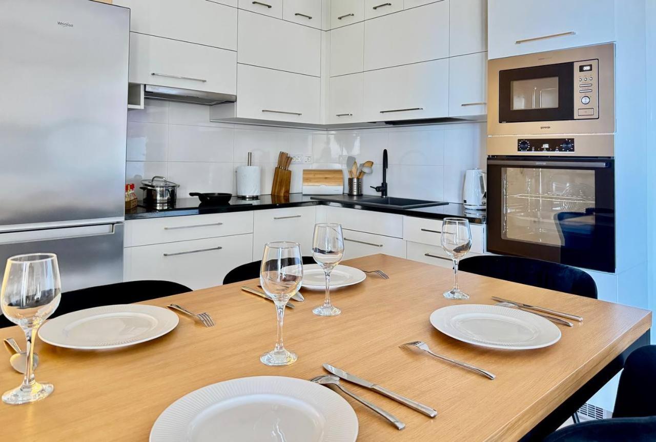 White Coast Apartment